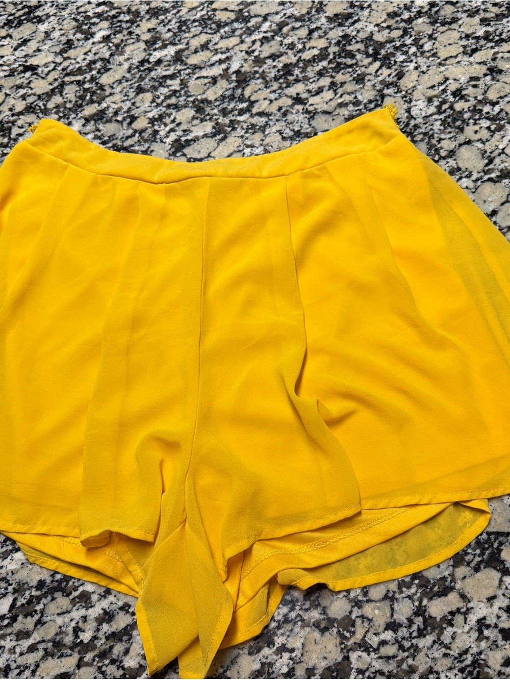 Women’s Yellow High-Waist Flow Shorts size L